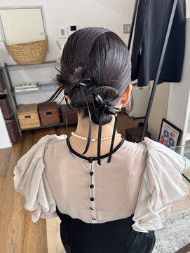 オウン(AUN) ツインリボンシニヨン