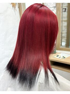 ラウラアンドロー(LAURA&RO) 【レッド×ブラック】