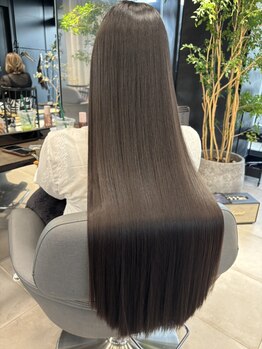 ランベリー(LANVERY)の写真/【失われた髪のツヤ・弾力を生成】形状記憶ケラチン＆高浸透ビタミンリペア[表参道/髪質改善]