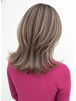 リン モアナバイヘッドライト 武蔵小杉2号店(lynn Moana by HEADLIGHT)&nbsp;lynn【武蔵小杉】#韓国風レイヤー#くびれレイヤー#ハイライト