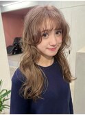 ミルクティーベージュ