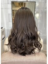 ヘアアンドメイク スタジオ ミムロ(HAIR&MAKE STUDIO MIMURO) ロングレイヤー・ミルクティーグレージュ【MIMURO 浦和】