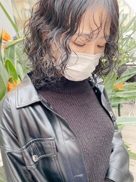 ボンド 三軒茶屋(Bond) 前髪韓国風顔まわり×ショコラアッシュ[三軒茶屋]