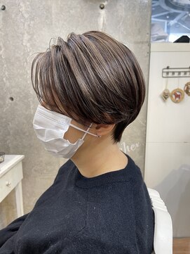 カシュカシュ(cache cache) 白髪ぼかしショート