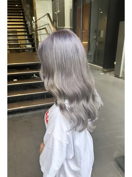 ロンド レア 天神大名店(Lond Le’a) ダブルカラーラベンダーグレージュハイトーンケアブリーチ韓国