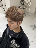 アブニール 我孫子(AVENIR)&nbsp;ブリーチ一回ベージュカラー×刈り上げないショート