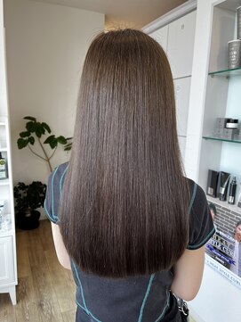 ルシードスタイル　ムースユイット(LUCIDO STYLE mousse8) ダメージレスな美しい髪に！グレージュ