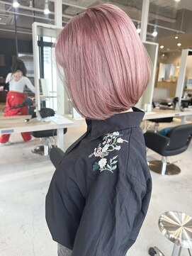 リア 布施店(Lia) ピンクベージュ