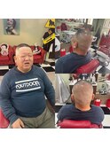 -80's American barber shop-