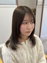 メゾン(Maison)&nbsp;顔周りレイヤーカット/オリーブベージュ/暗めカラー