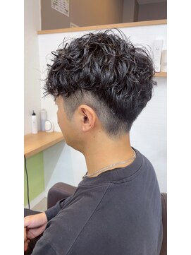 オリビアヘアー(OLIVIA HAIR) 実はパーマも得意なんです。スペインカールで男前アップ!