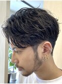 大分メンズ刈り上げセンターパートツイストスパイラルパーマ
