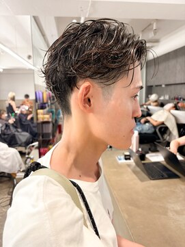 レコ 渋谷(LECO) メンズ刈り上げショートメンズパーマスパイラルパーマ