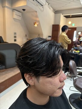 ミオ リベル(Mio'' LIBER) フェザーパーマ