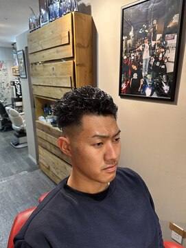 サンアンドマーリィズバーバー 駅前店(SON&MARLEY'S BAR BER) 極道パーマ/フェード/本厚木