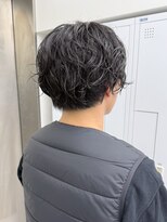 ビューナゴヤ 名駅(VIEW NAGOYA)&nbsp;メンズ/サーフカール/刈り上げセンターパート/波巻きツイスパ