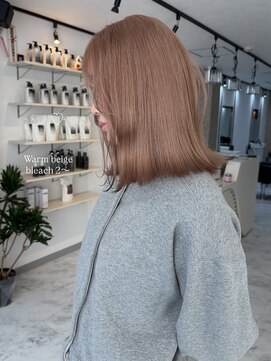 ヴィア 京都烏丸(Via) 10代20代30代/ウォームベージュ/ミルクティー/ブリーチ/髪質改善