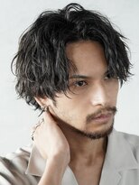 バイフィフス 原宿/表参道(by fifth)&nbsp;原宿ツイストスパイラルパーマメンズカットセンターパート