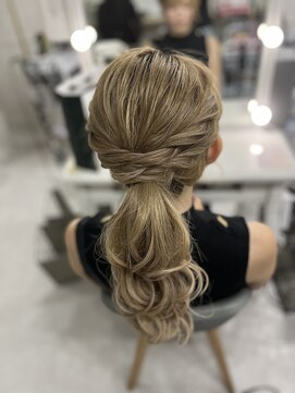 ラモ(RAMO) ナチュラルポニーテール