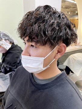 テトラ バイ ネオリーブ 横浜西口店(tetra by neolive) 横浜★ツイストスパイラルパーマ