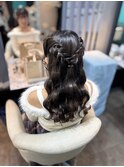 ねじり編み込みハーフアップ