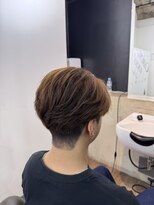 クロムトウキョウ ザ バーバー 新宿本店(CHROM TOKYO the Barber)&nbsp;センターパート