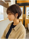 耳掛けショートボブ