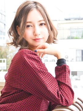 パティオン(PATIONN) ミルクティーアッシュふんわり外はね前髪なしセンターパートボブ