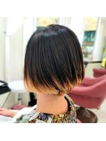 クオリス 赤塚店(QUALIS) 【QUALIS】派手カラーボブ