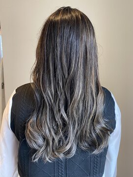 ヴィアンカ(Vianca) 大人可愛いハイライト