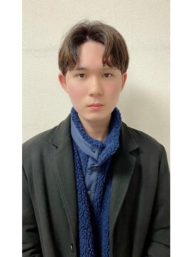 ヒロギンザ 浜松町店(HIRO GINZA) センターパートコンマヘア<メンズ/浜松町/ヒロ銀座/理容室>