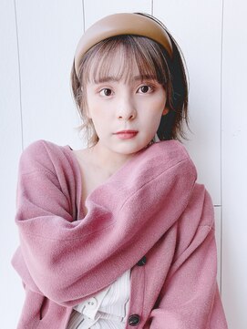 アイティーバイアルバム 藤沢店(IT by ALBUM) 外ハネショート_アースカラーくびれヘアツートンカラー_58554