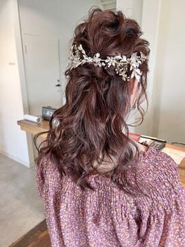 ミラコ(milaco) ふわゆるハーフアップ