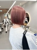 ぱつっとボブ×ピンク