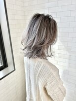 アルマヘア(Alma hair) グレーバレイヤージュ