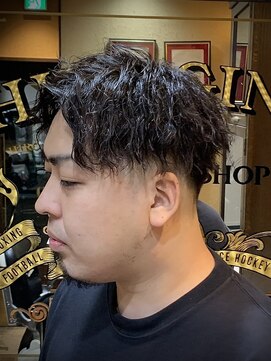 ヒロギンザバーバーショップ 大宮店(HIRO GINZA BARBER SHOP) 波巻きツイストスパイラルマッシュパーマ/大宮/スキンフェード