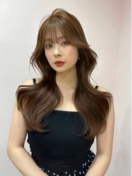 ボタン シブヤ(VOTAN SHIBUYA) 韓国ヘア/顔まわりカット/くびれヘア/前髪あり/艶感カラー