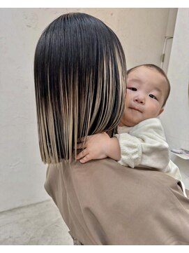 ロミー 本厚木(ROMMY.) 大人可愛いボブハイライトカラー骨格似合わせ◎