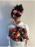 抜け感 ルーズな お団子 振袖 成人式 ヘアアレンジ