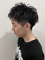 ヒュイル バイ ニアウ(Hwyl by Niau)&nbsp;メンズアップバングショートニュアンスパーマ刈り上げ