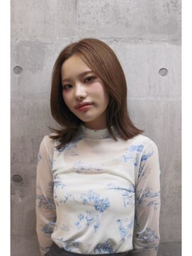 アリアバイエクラート 新宿南口店(ARiA by ECLART) 都会的なミディヘアのすすめ【仁田】