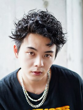 ライラ(Lyla) ［salonLyla］ボックスプードルツイスト