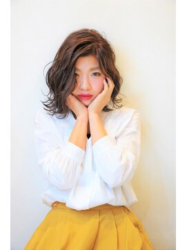 ルーナヘアー(LUNA hair) 『MORE』掲載スタイル  山科 ルーナヘアー【草木真一郎】