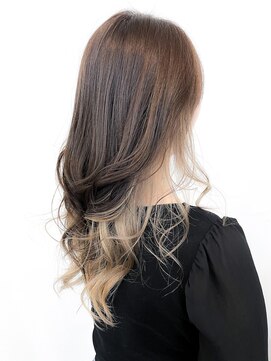 ルヴェルヘアー(Revel hair) インナーカラー×レイヤーロング☆