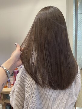 バイオレット ナゴヤ(Violet Nagoya) ブリーチカラー 暗めカラー 透明感カラー ブラウンカラー