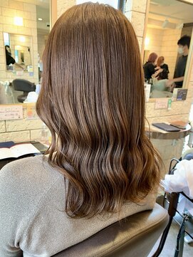 シュモレポルターレ(Shumore portare) 艶髪ベージュ