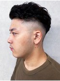 20代30代40代50代メンズフェードカットパーマ短髪ワイルド黒髪