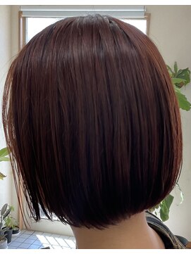 タロー(taro) 丸みショート×切りっぱなし×ストロベリーブラウン