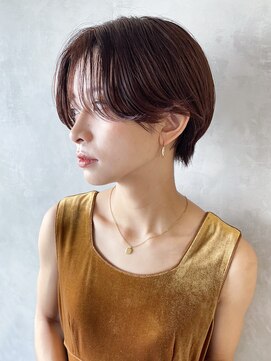 シオン(shion) 似合わせカット刈り上げボブフェザーショート_58802