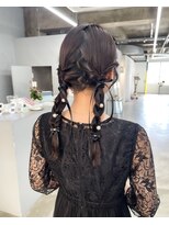 ノード(NODO)&nbsp;ツインポニーのリボンアレンジ